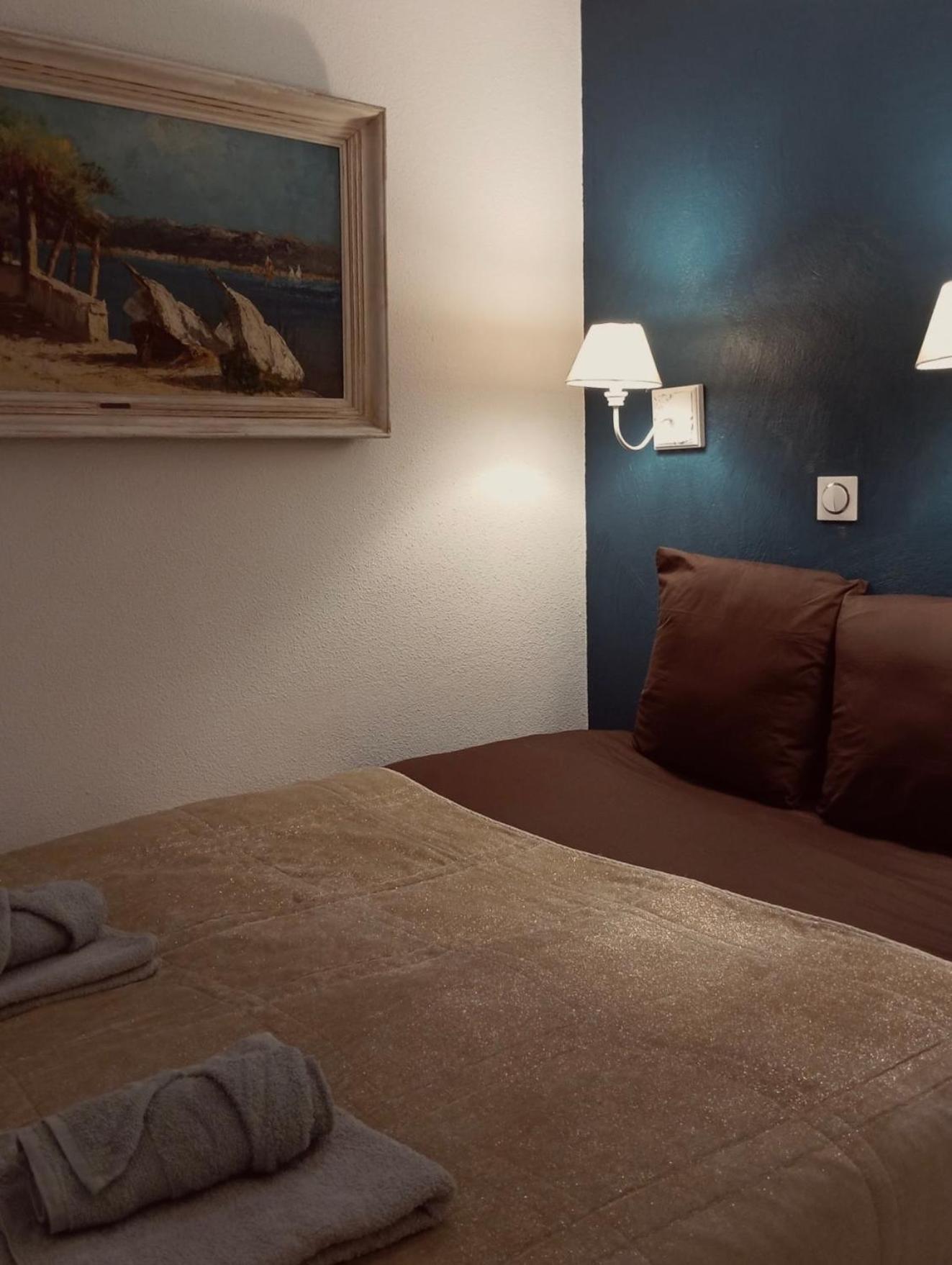Piscine-parc-tennis Apartment Cannes